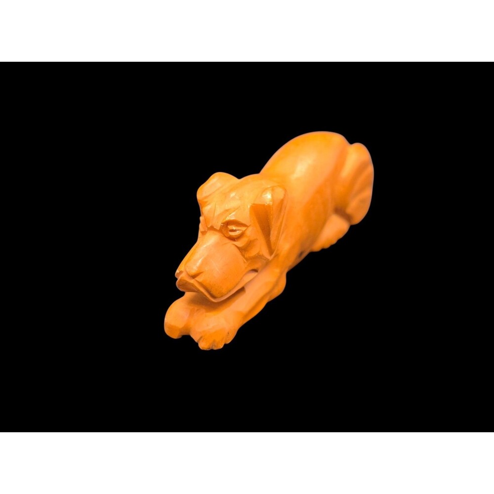 Vintage 3" Japanese Boxwood Hand Carved Dog (Hound Dog?) Piece Netsuke Rare